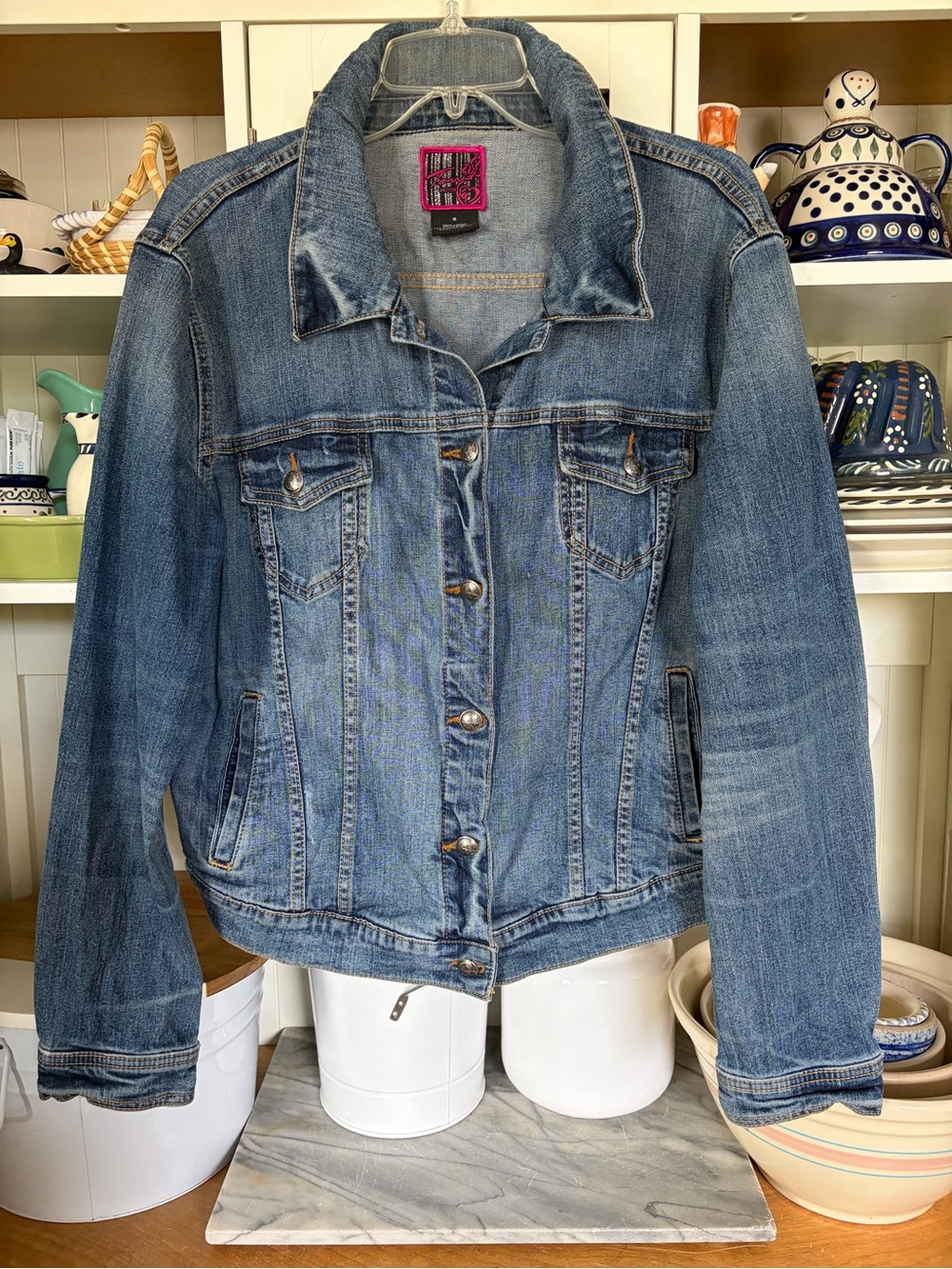 Torrid Jacket Sz Large (0) Medium Blue Denim Trucker Jacket